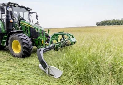 biocrop-doppelmesser-maehwerk-gruenland-einsatz